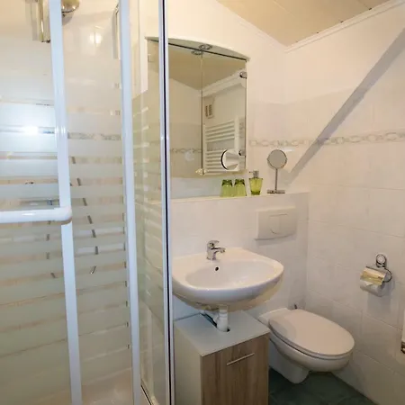 Haus Rosengarten מידלהאגן