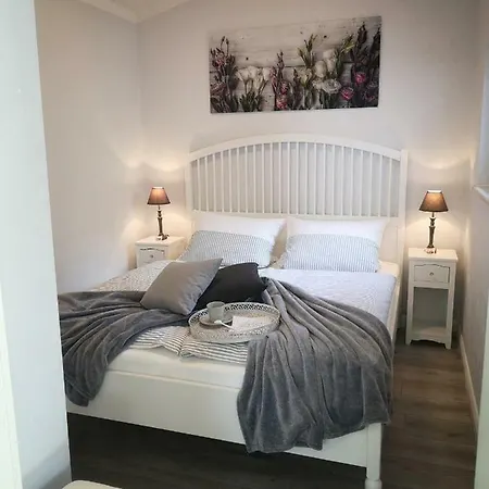 Haus Rosengarten דירה *