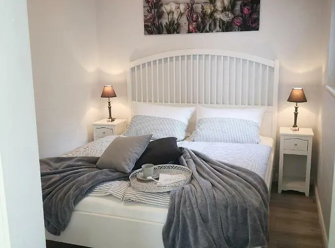 Haus Rosengarten Апартаменты *